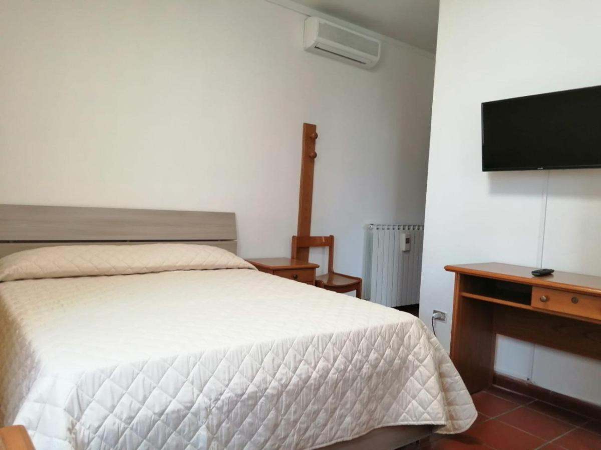 Villa Casa Per Ferie Ulivo D'Assisi Exterior foto
