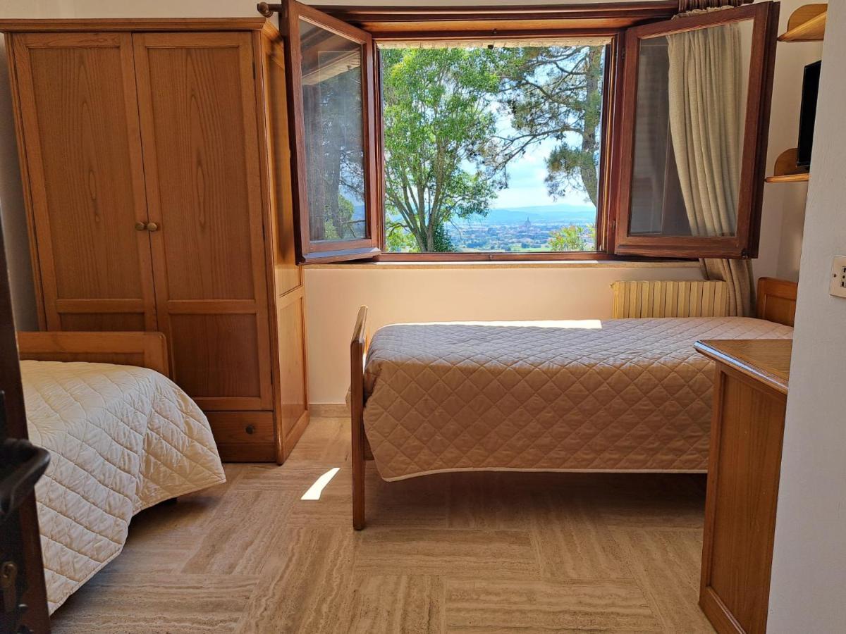 Villa Casa Per Ferie Ulivo D'Assisi Exterior foto